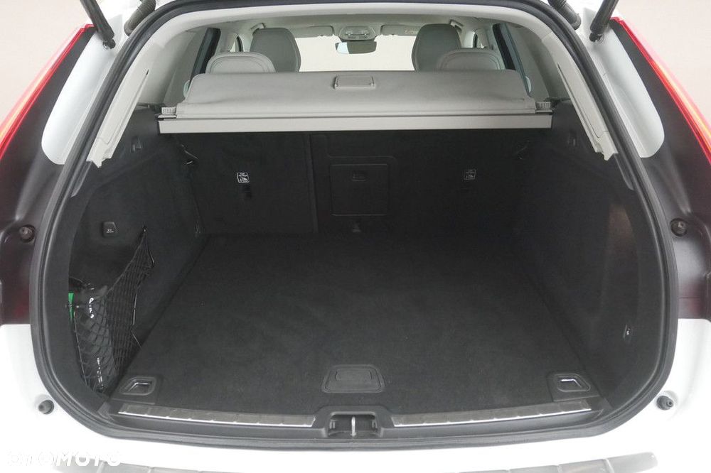 Volvo XC 60 - 16