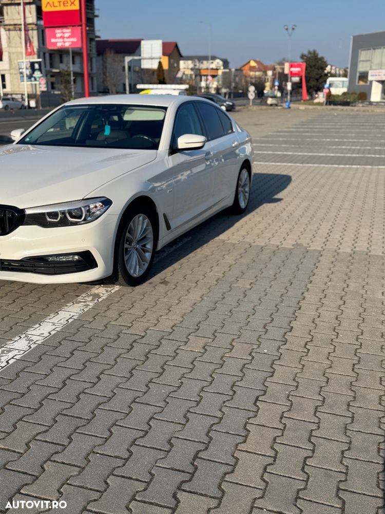 BMW Seria 5 520d AT - 14