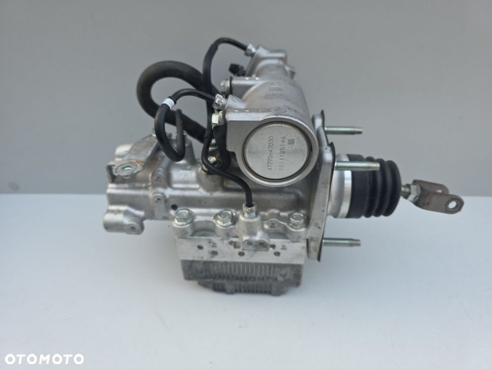 TOYOTA PRIUS plus prius+ pompa ABS 1,8 ZD 12-18 - 4