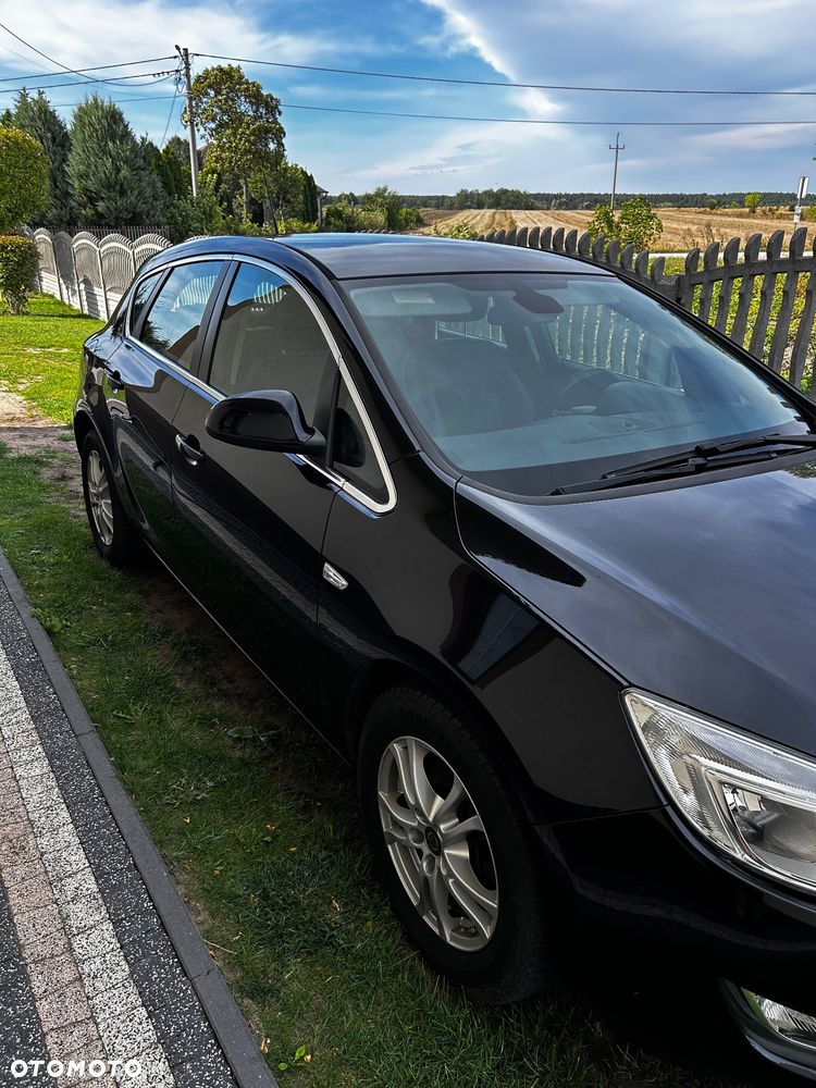 Opel Astra 1.7 CDTI Cosmo - 2