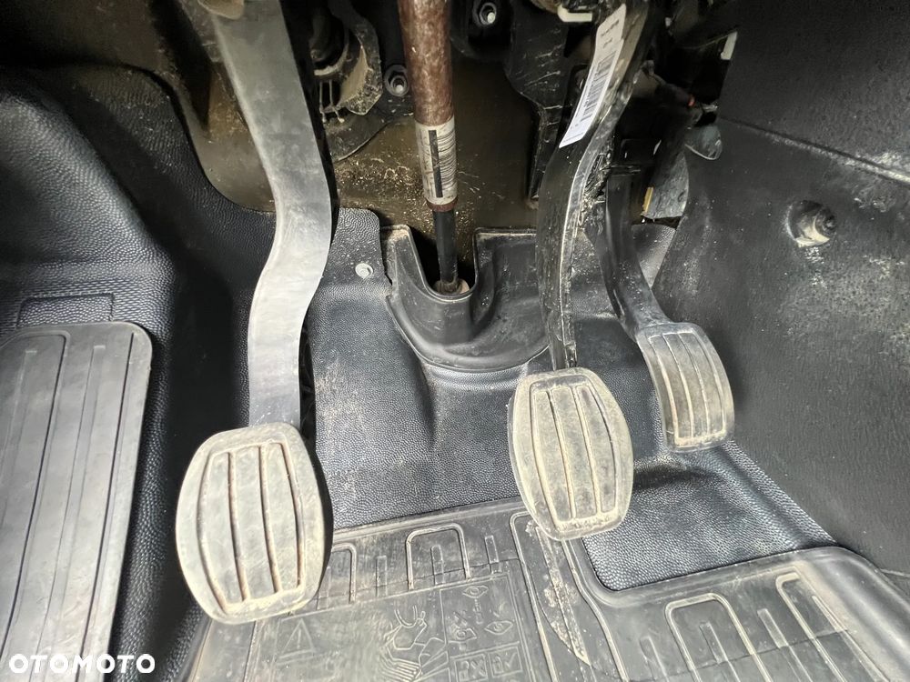 Toyota ProAce D-4D Long 3,0t Active (bryg.) - 15
