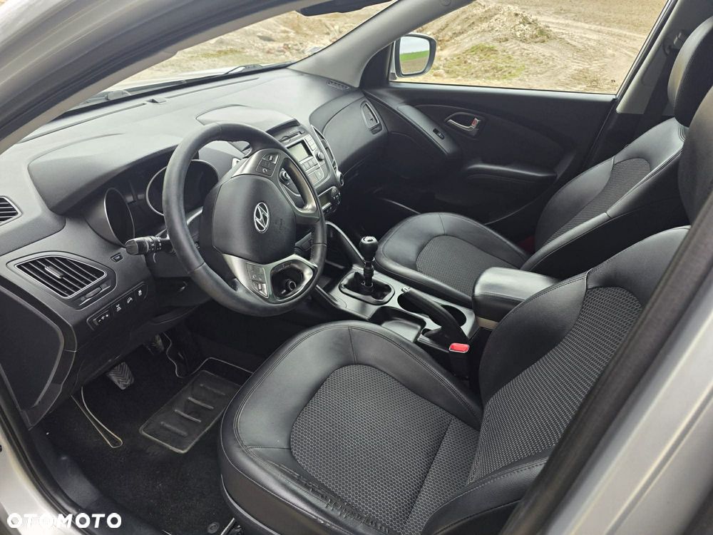 Hyundai ix35 - 13