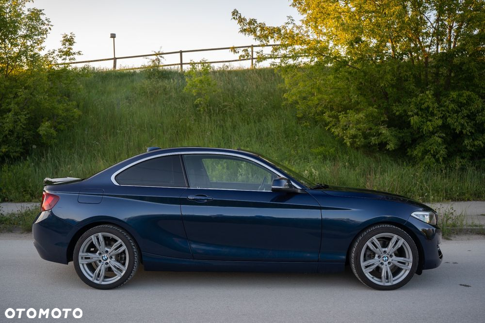 BMW Seria 2 230i Coupe Sport Line - 12