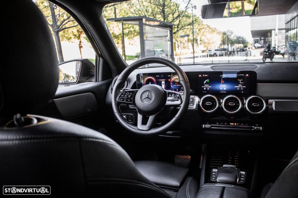 Mercedes-Benz GLB 180 d Progressive - 33