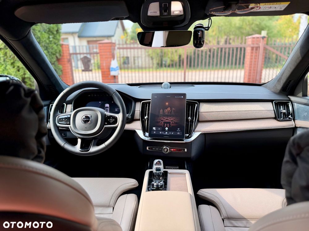 Volvo XC 90 - 8