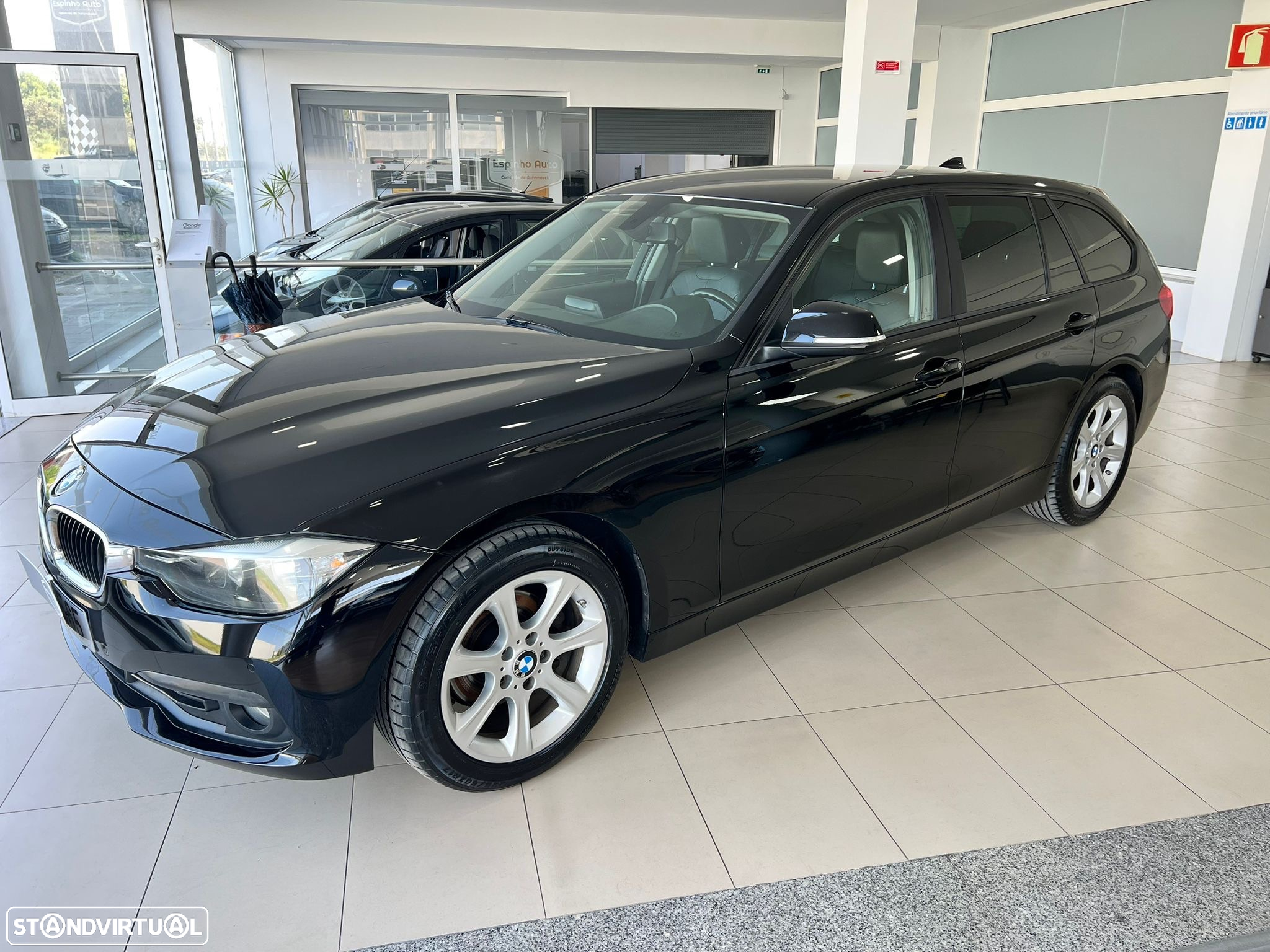 BMW 318 d Touring Advantage Auto - 16