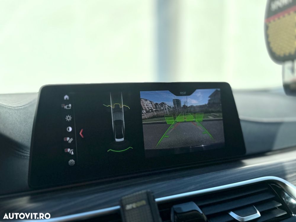 BMW Seria 5 540i xDrive Aut. Luxury Line - 15