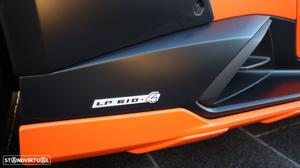 Lamborghini Huracán STerrato - 11