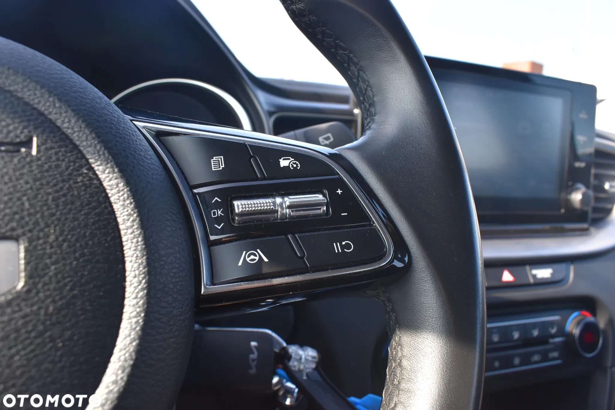 Kia Ceed 1.5 T-GDI M - 26
