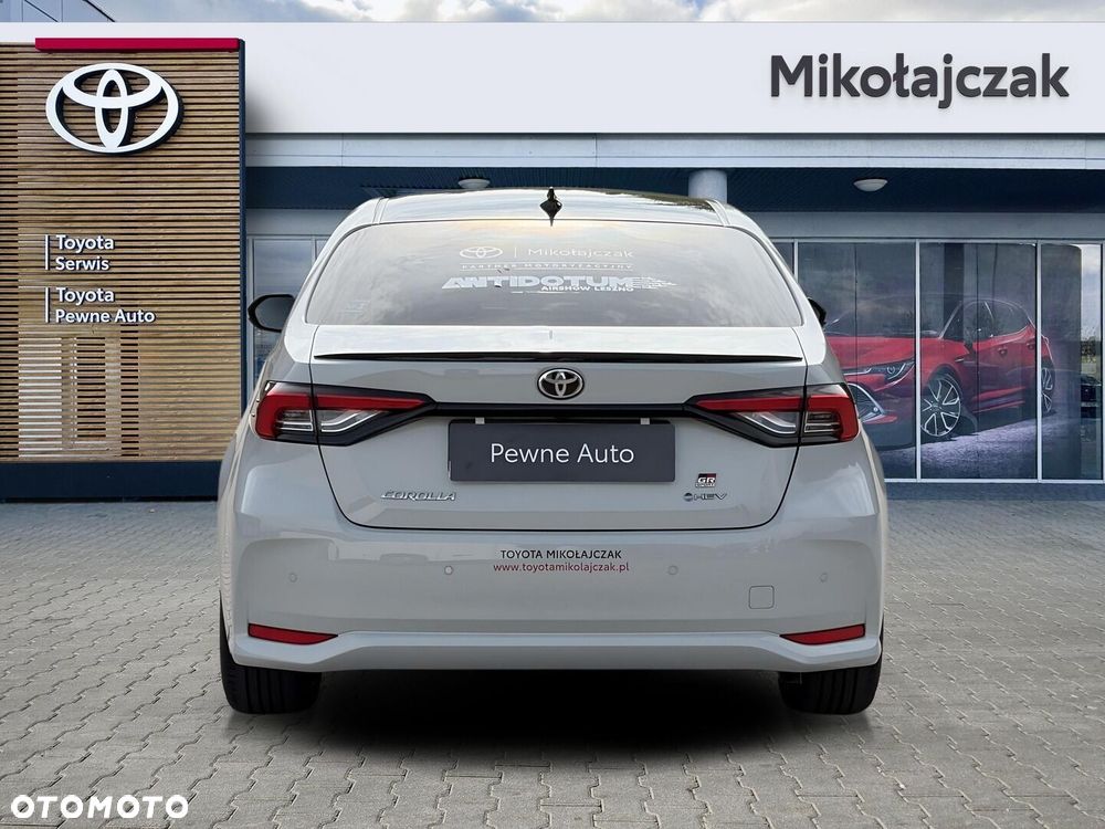 Toyota Corolla 1.8 Hybrid GR Sport - 8