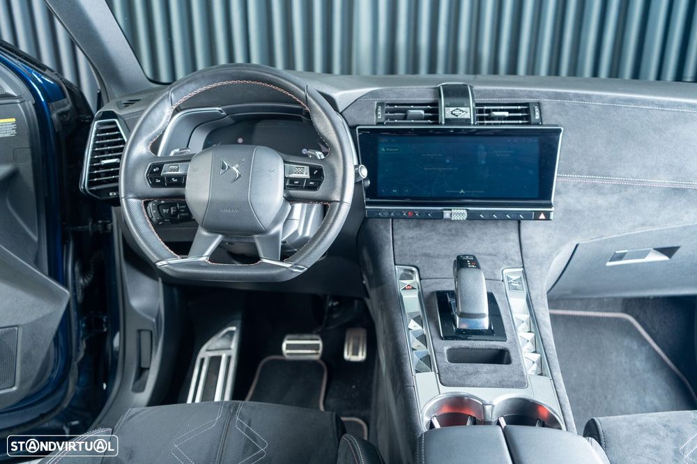 DS DS7 Crossback E-Tense Performance Line EAT8 - 11