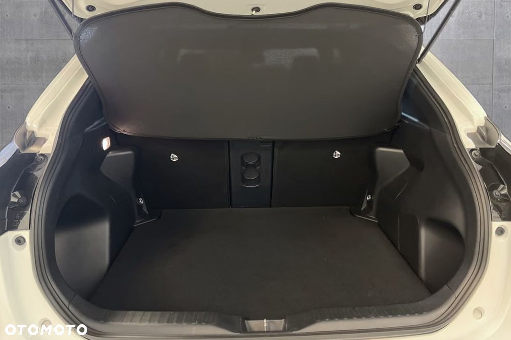Toyota Yaris Cross Hybrid 1.5 Active - 17