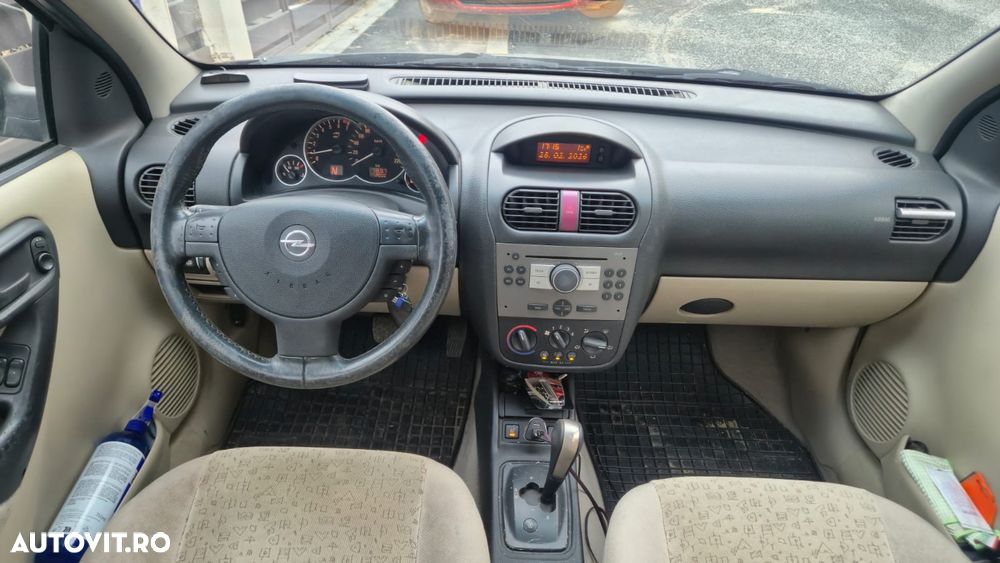 Opel Corsa ver-1-2i-easytronic-comfort - 4