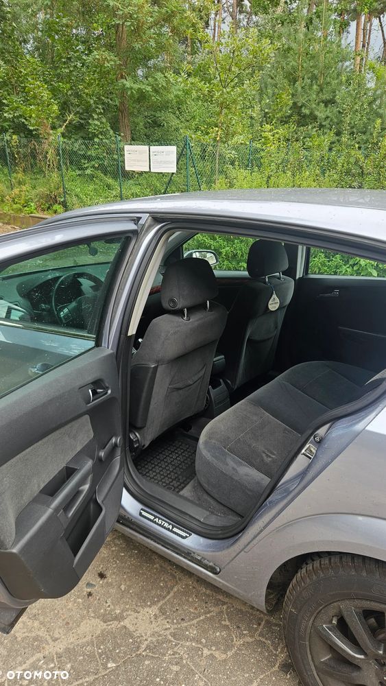 Opel Astra 1.6 Elegance - 17