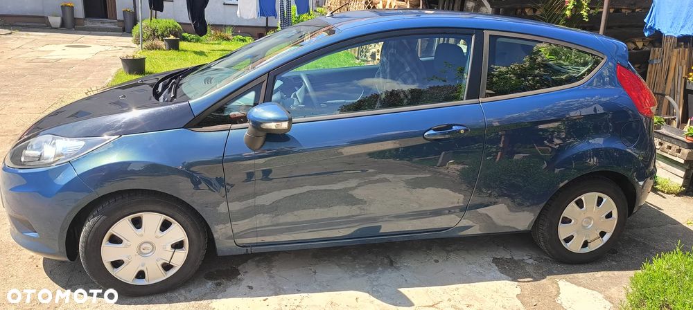Ford Fiesta 1.25 Ambiente - 11