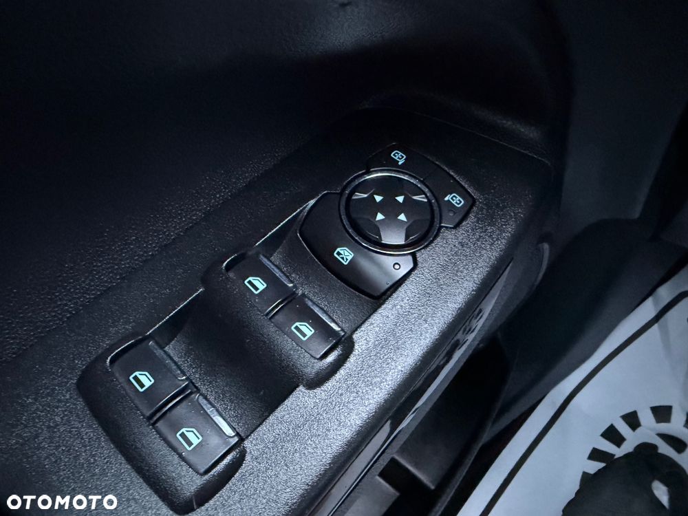 Ford EcoSport 1.0 EcoBoost ST-LINE - 29