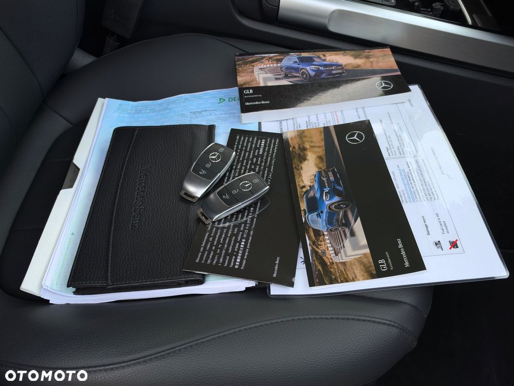 Mercedes-Benz GLB 200 d 4Matic 8G-DCT - 38