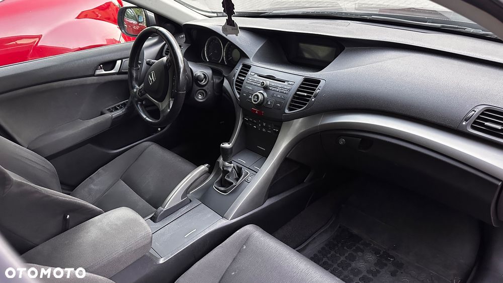 Honda Accord 2.0 Elegance - 11
