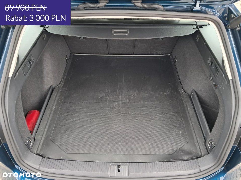 Volkswagen Passat - 12