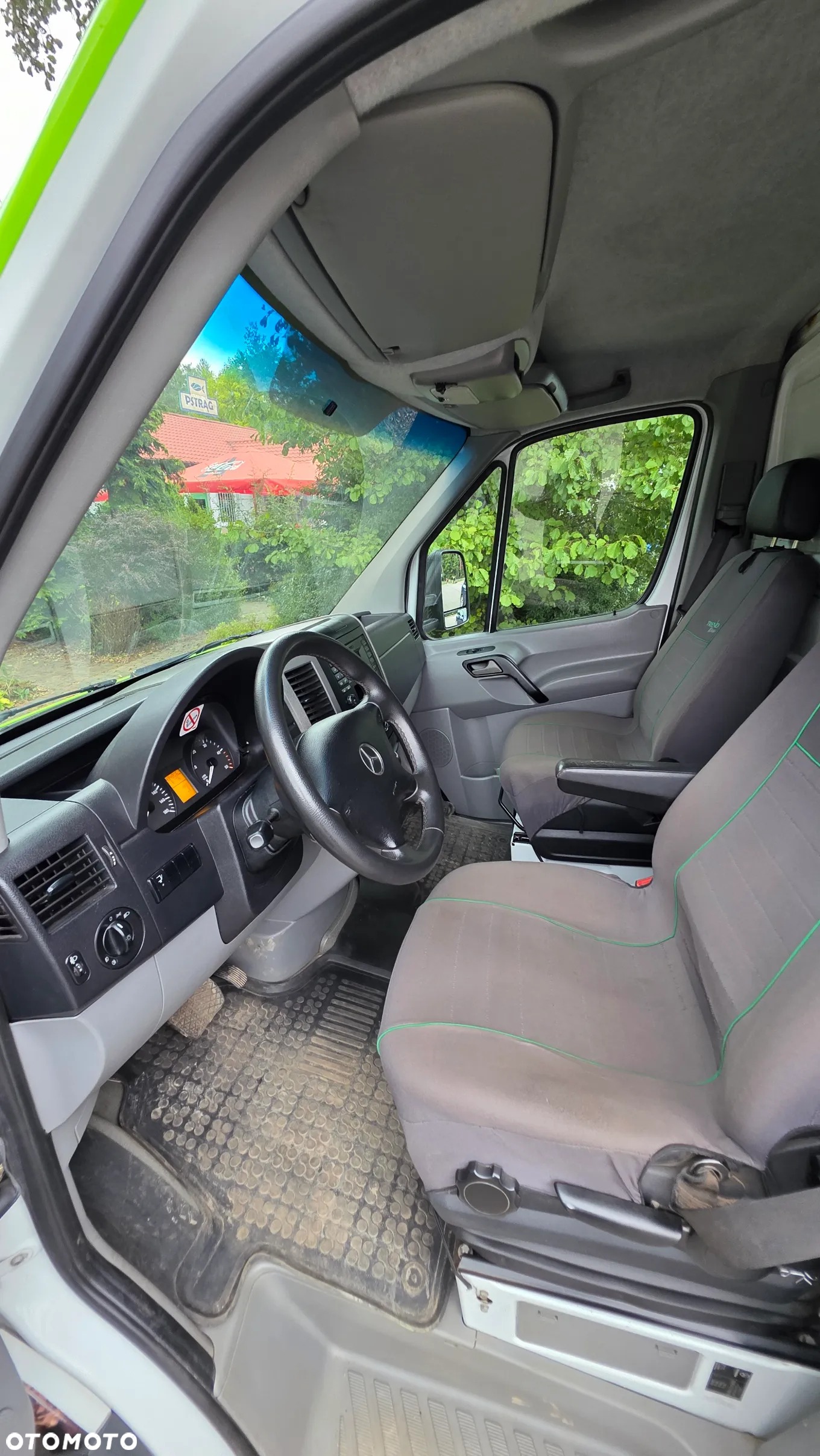Mercedes-Benz Sprinter 519 - 8