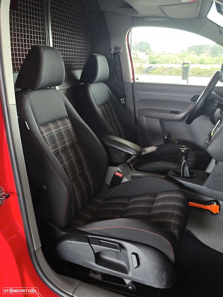 VW Caddy 1.9 (5L) - 7