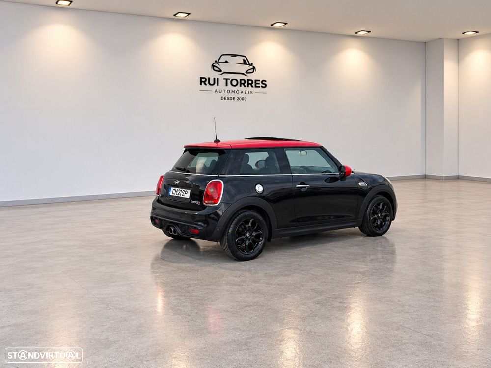 MINI 3 Portas Cooper S Sport Aut. - 10
