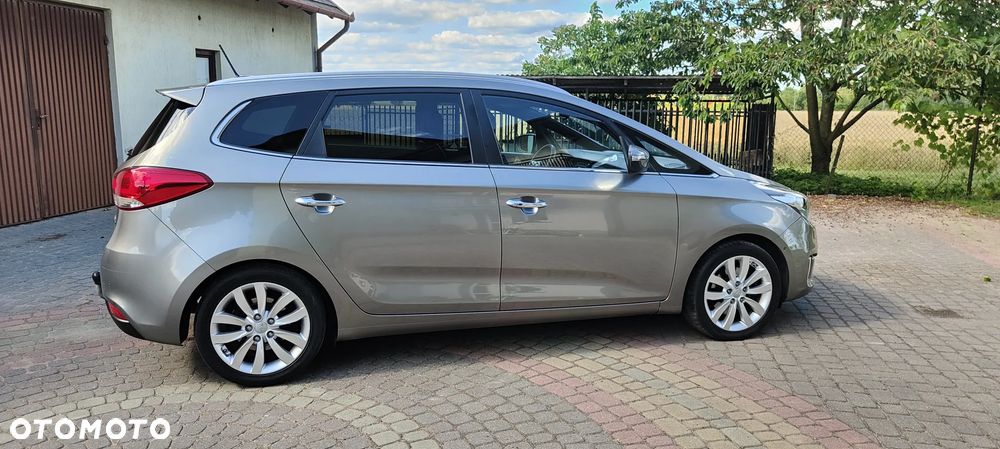 Kia Carens 1.7 CRDi XL 7os - 2