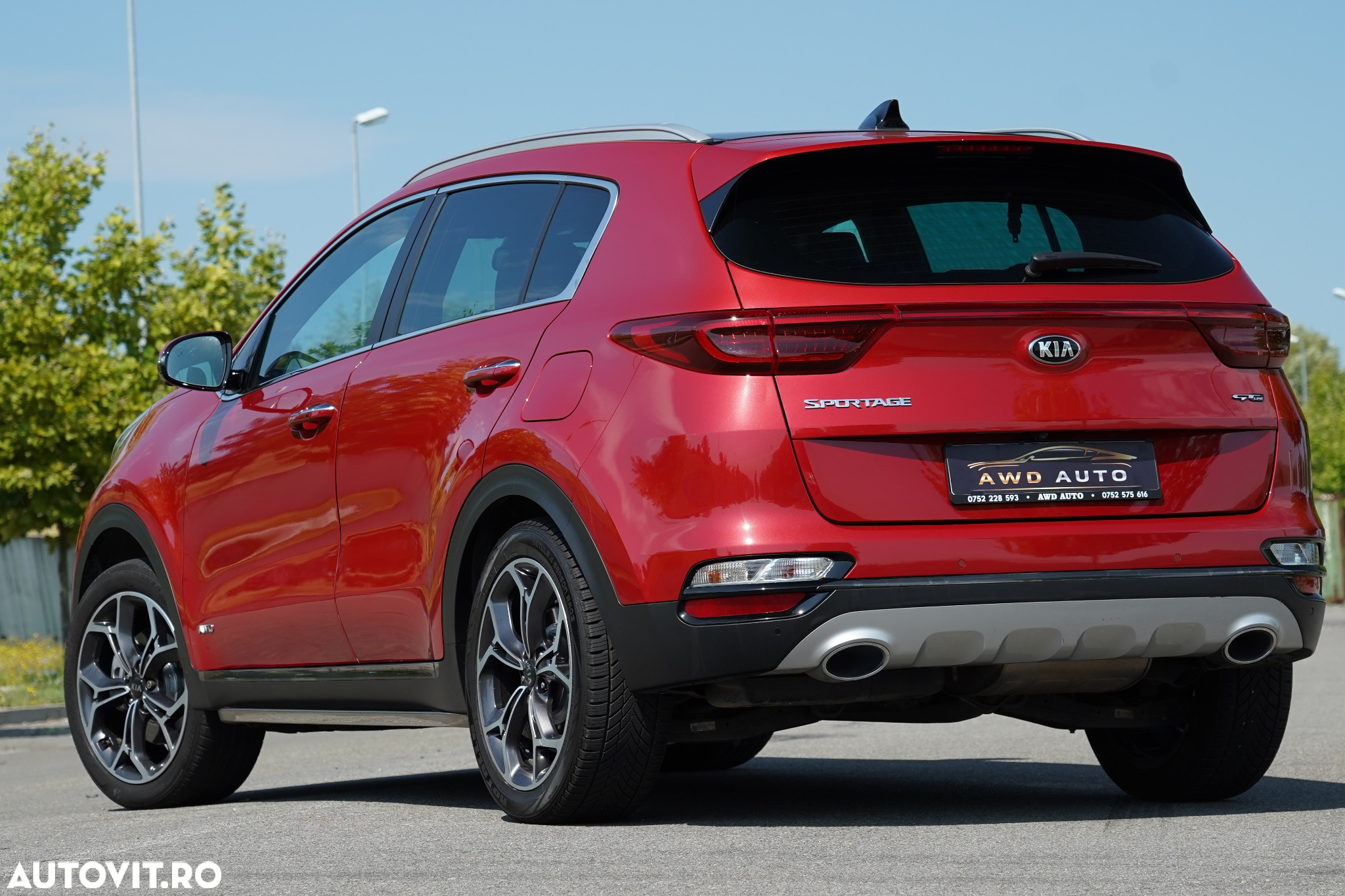 Kia Sportage 1.6 CRDI AWD GT LINE - 4