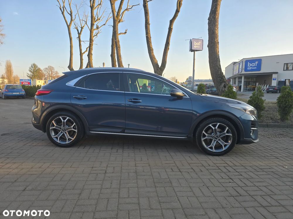 Kia XCeed 1.4 T-GDI L Business Line - 3