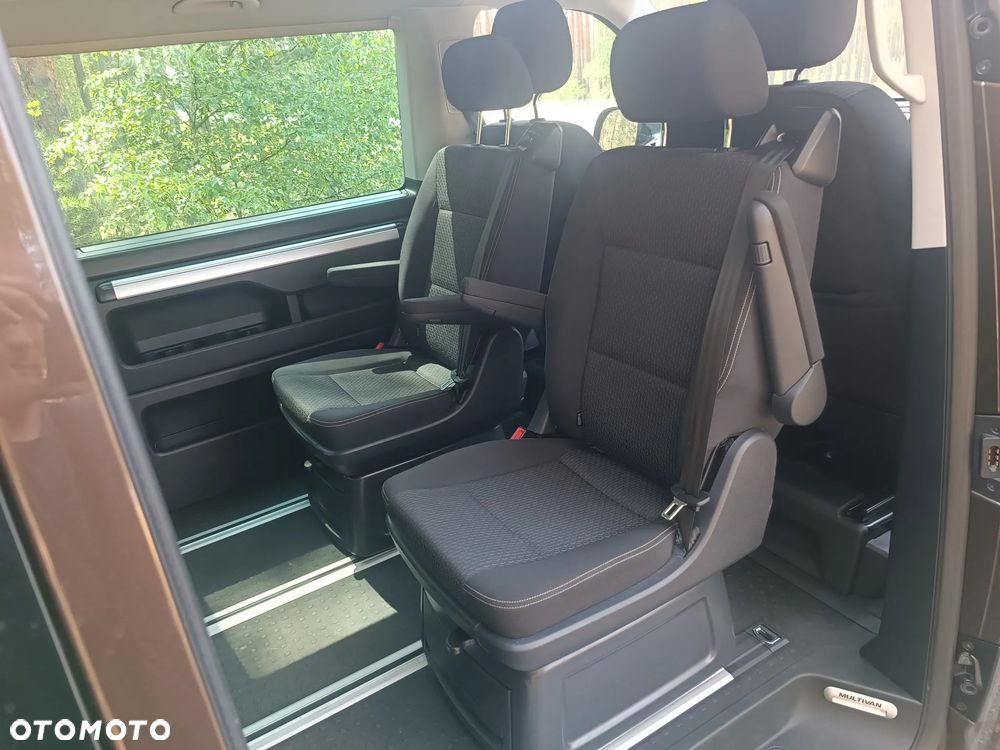 Volkswagen Multivan 2.0 TDI L1 Trendline - 17