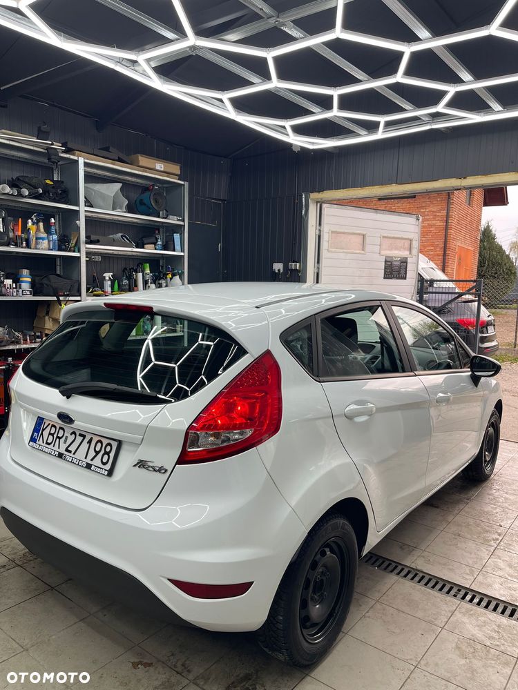 Ford Fiesta 1.25 Champions Edition - 12