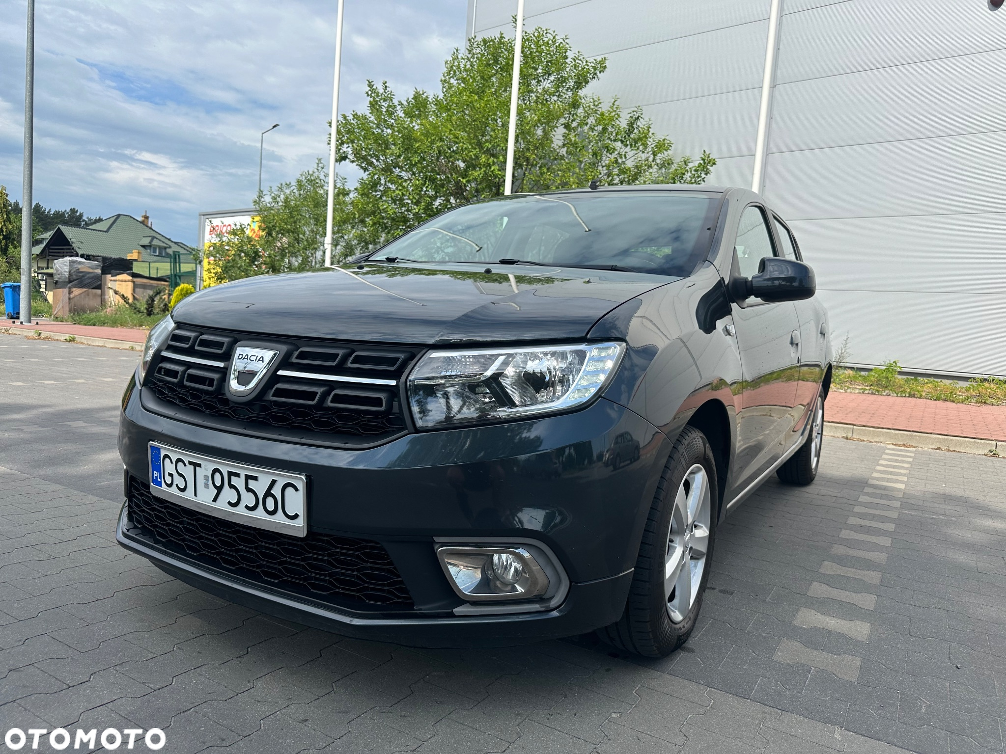 Dacia Sandero - 2