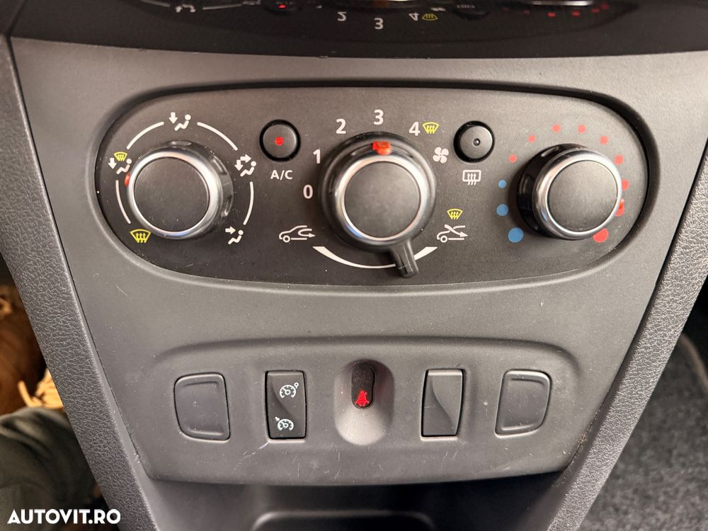 Dacia Logan MCV 0.9 TCe 90 CP Laureate - 10