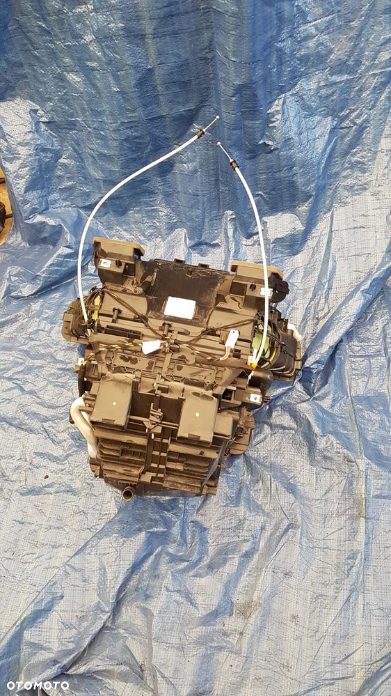 RENAULT TRAFIC III NAGRZEWNICA 272789324R - 2