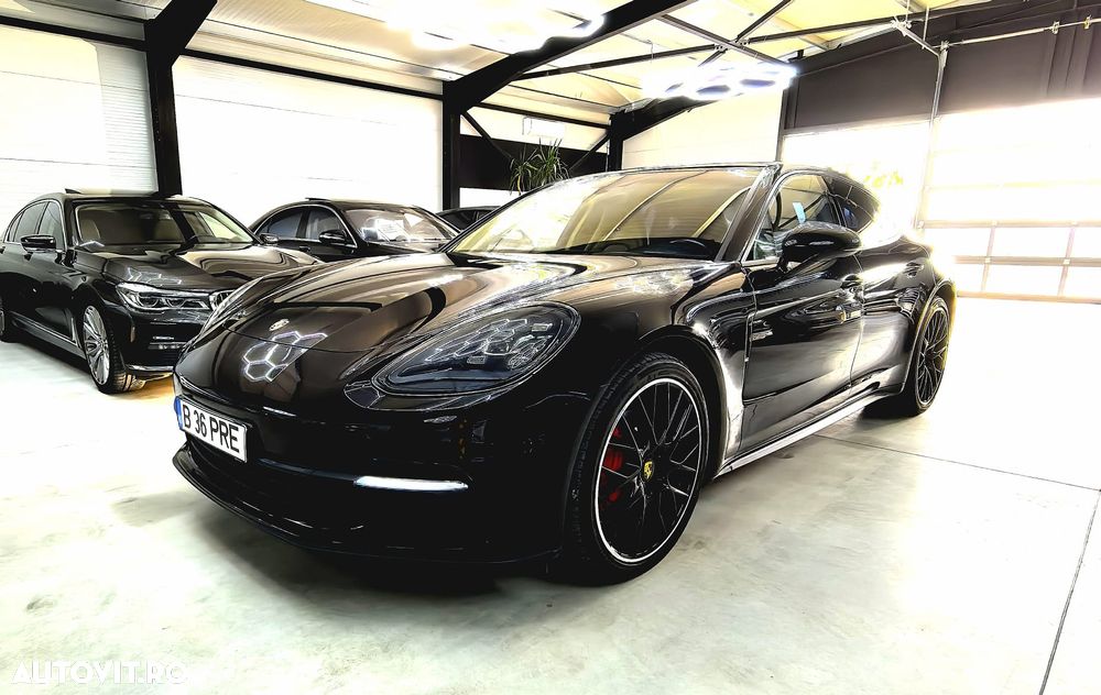 Porsche Panamera 4 - 6