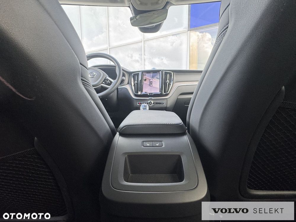 Volvo XC 60 - 25