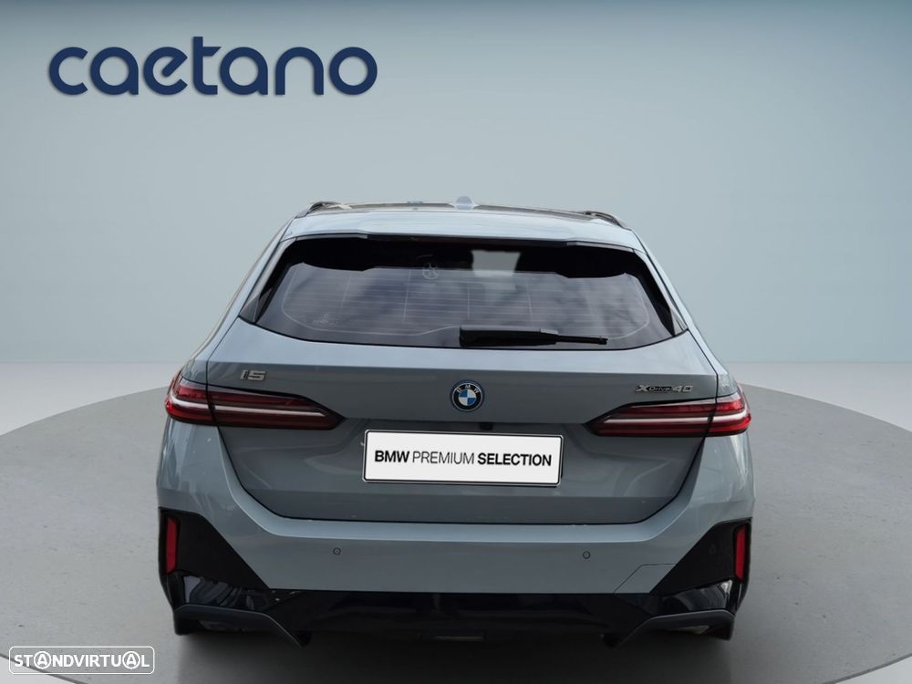 BMW i5 eDrive40 Pack Desportivo M - 39