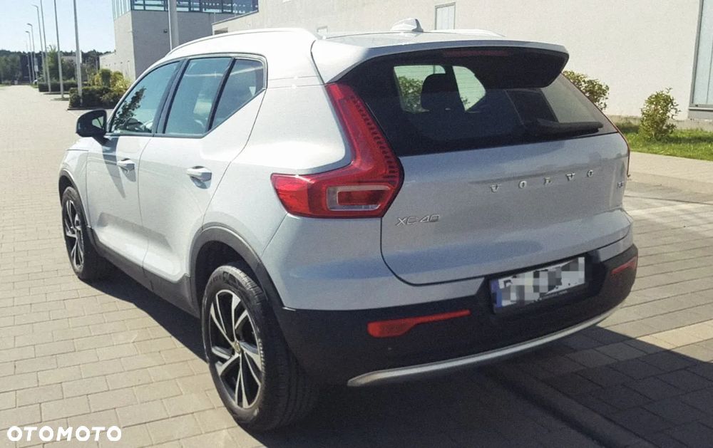 Volvo XC 40 T3 Momentum - 13
