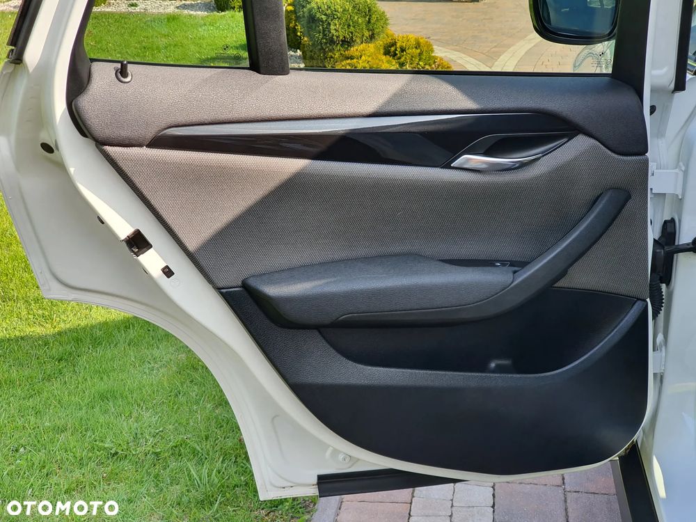 BMW X1 sDrive18d xLine - 20