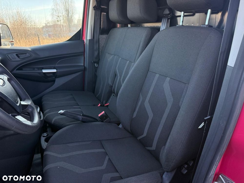Ford Transit Connect - 10