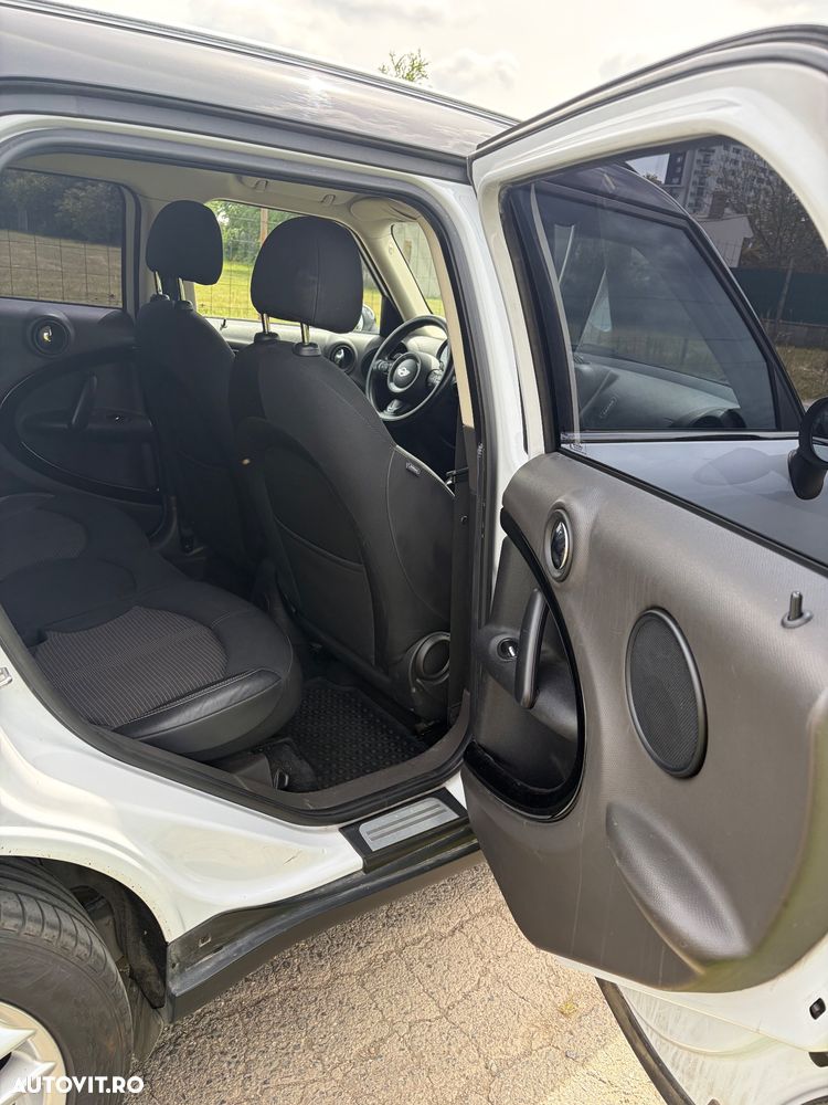 Mini Countryman Cooper D ALL4 AT - 11