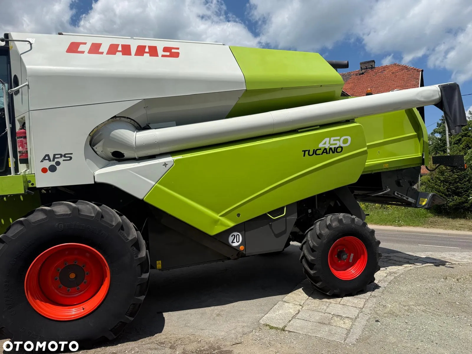 Claas Tucano 450 - 7