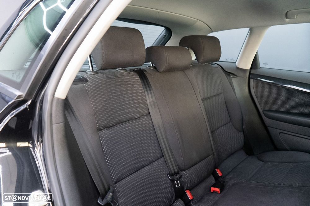 Audi A3 Sportback 1.9 TDi Advance - 8