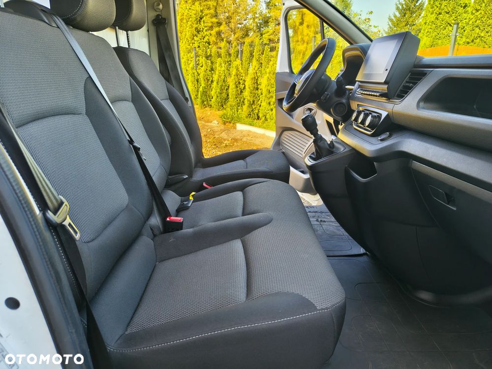 Renault Trafic 2,0dci LONG - 25