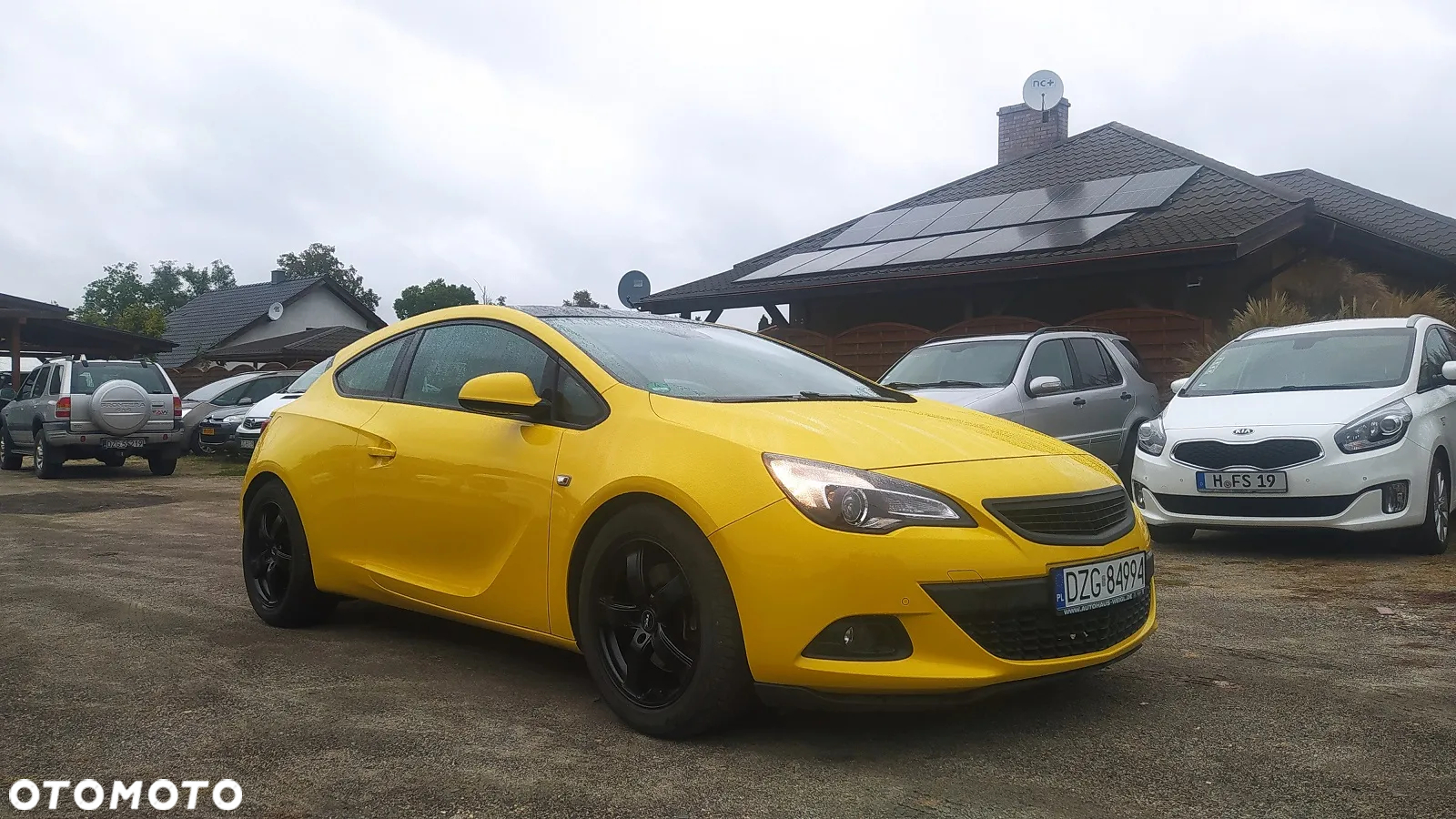 Opel Astra GTC 1.6 Turbo Edition - 3