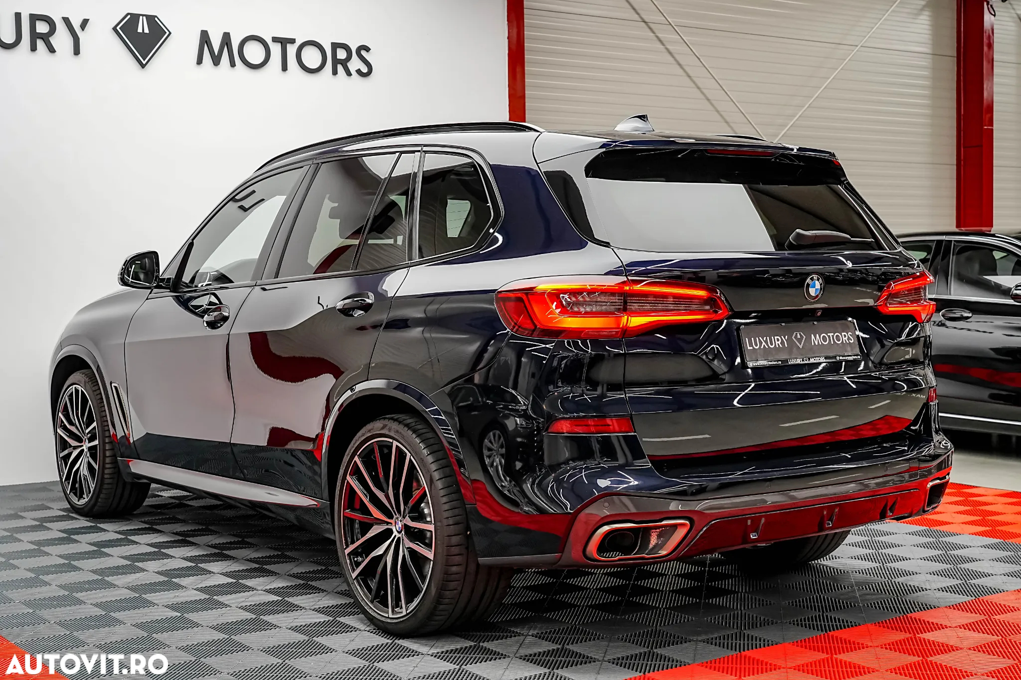 BMW X5 M M50d - 10