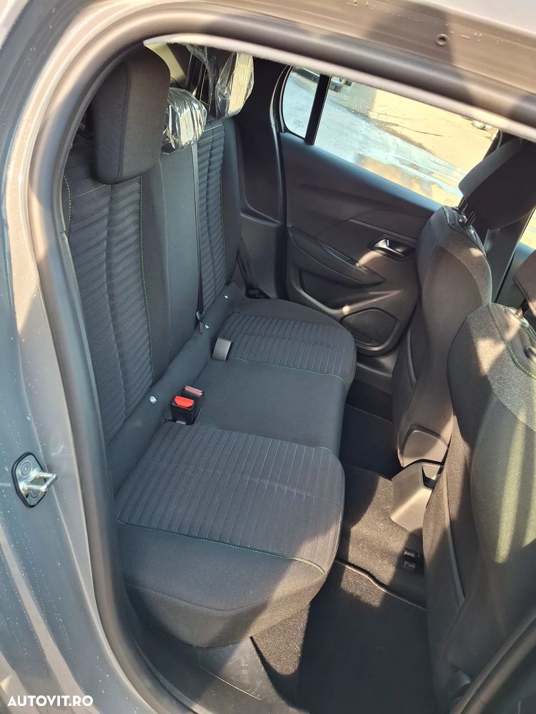 Peugeot 208 1.2 L PureTech STT Active Pack - 28