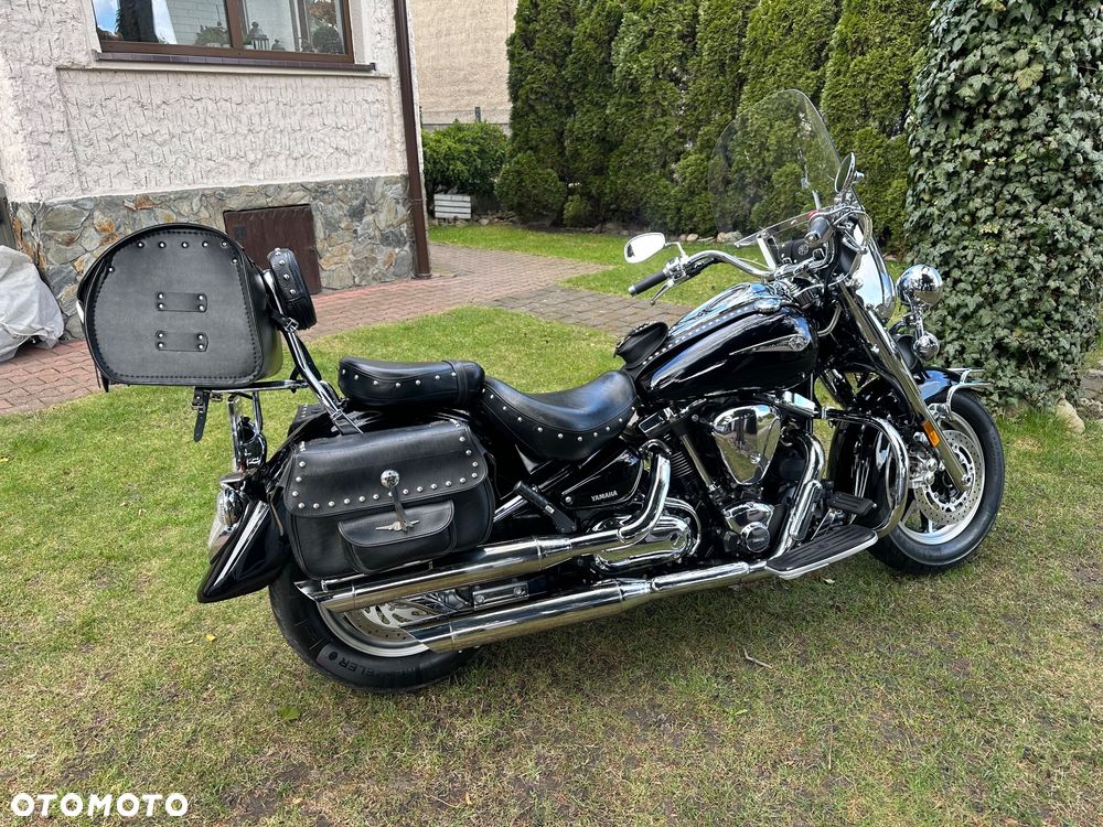 Yamaha Road Star - 8