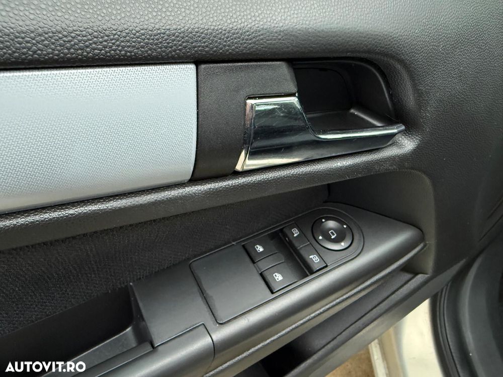 Opel Astra 1.7 CDTI - 14