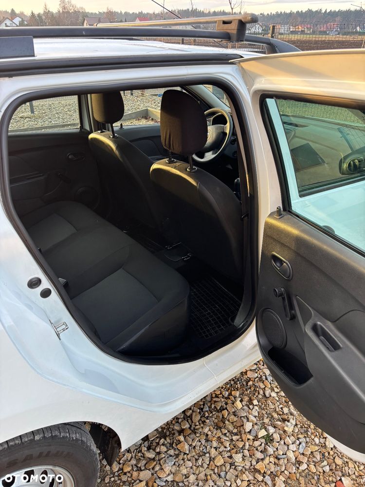 Dacia Logan 1.2 16V Access EU6 - 5